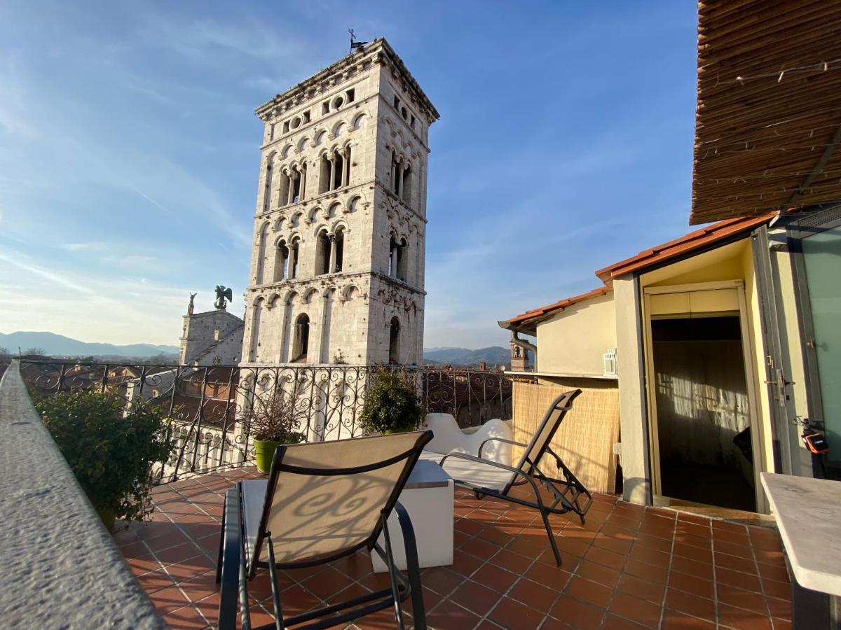 Palazzo Rocchi - Residenza D'Epoca Bed and Breakfast Λούκα Εξωτερικό φωτογραφία