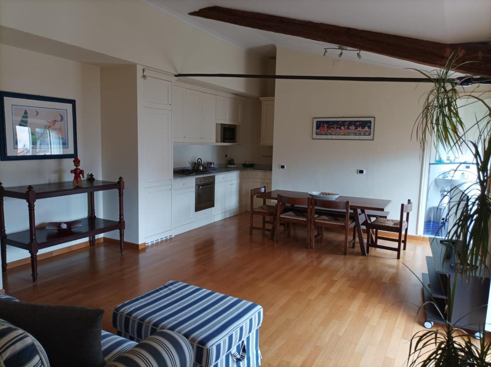 Palazzo Rocchi - Residenza D'Epoca Bed and Breakfast Λούκα Εξωτερικό φωτογραφία