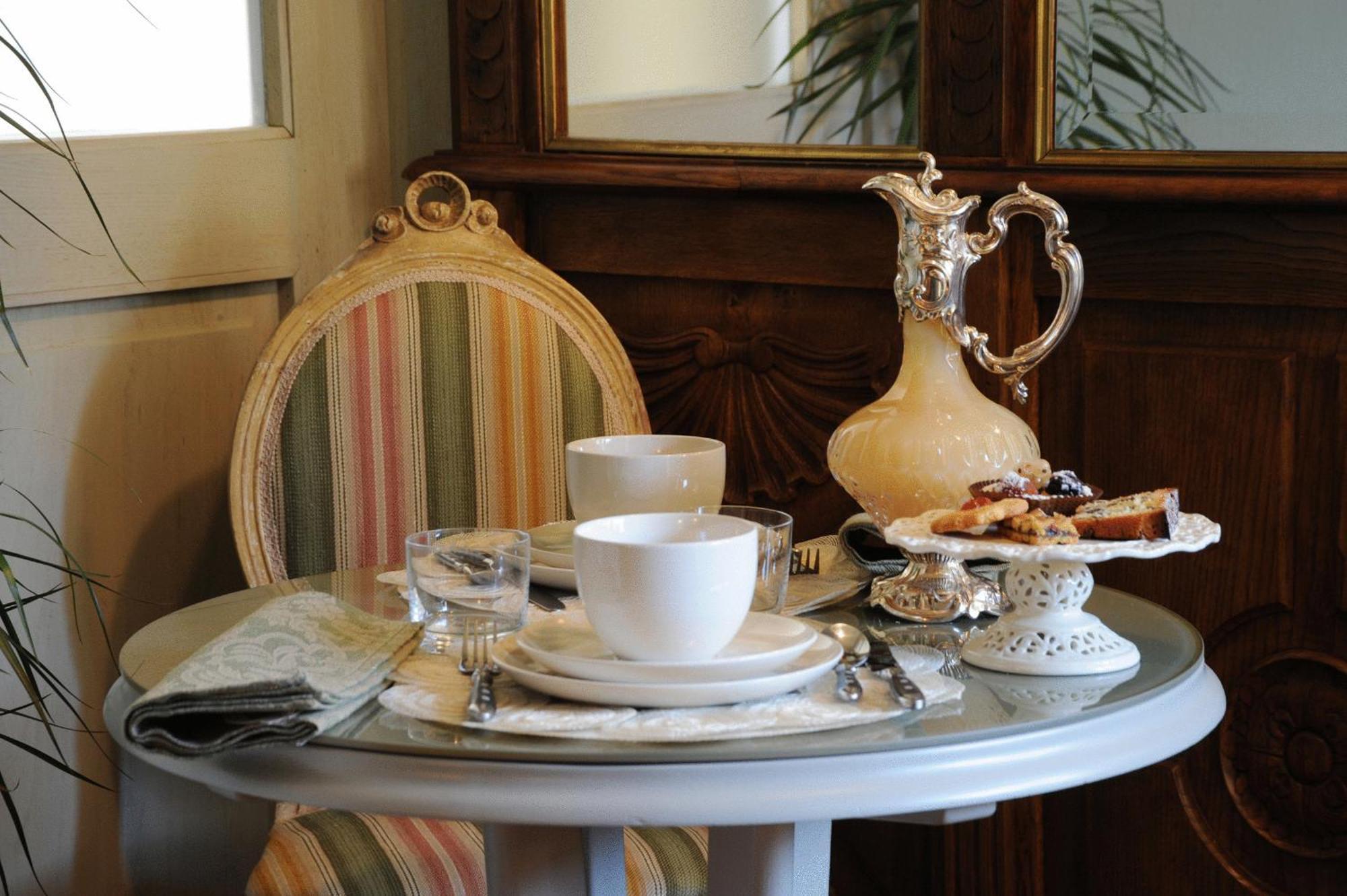 Palazzo Rocchi - Residenza D'Epoca Bed and Breakfast Λούκα Εξωτερικό φωτογραφία